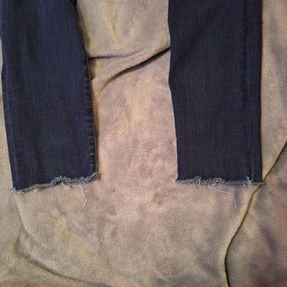 Joes Jeans The Skinny Distressed Dark Blue Women's Jeans Mid Rise Size 30 - Picture 2 of 13